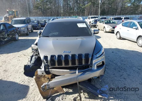 2016 Jeep Cherokee Latitude from USA, damaged, VIN 1C4PJMCS0GW367598